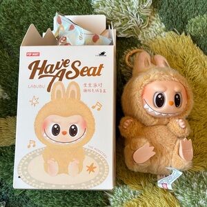 Popmart Have a Seat Labubu